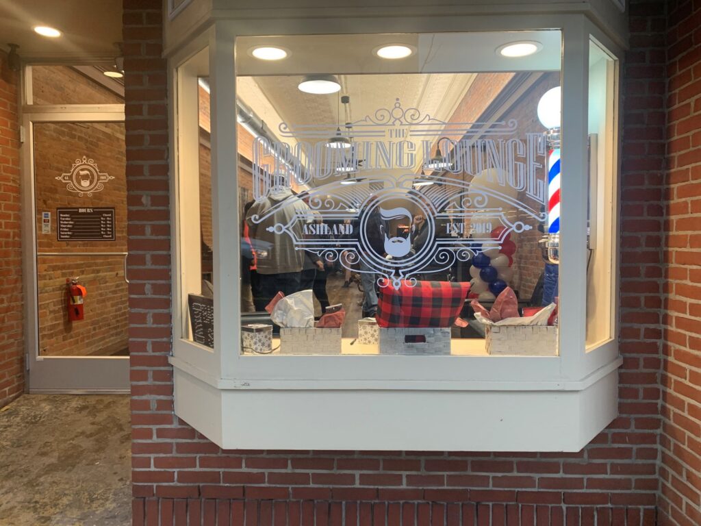 Photo of the Grooming Lounge in Ashland