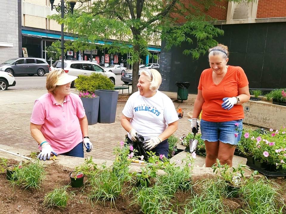 Photo of Sue Burke, middle