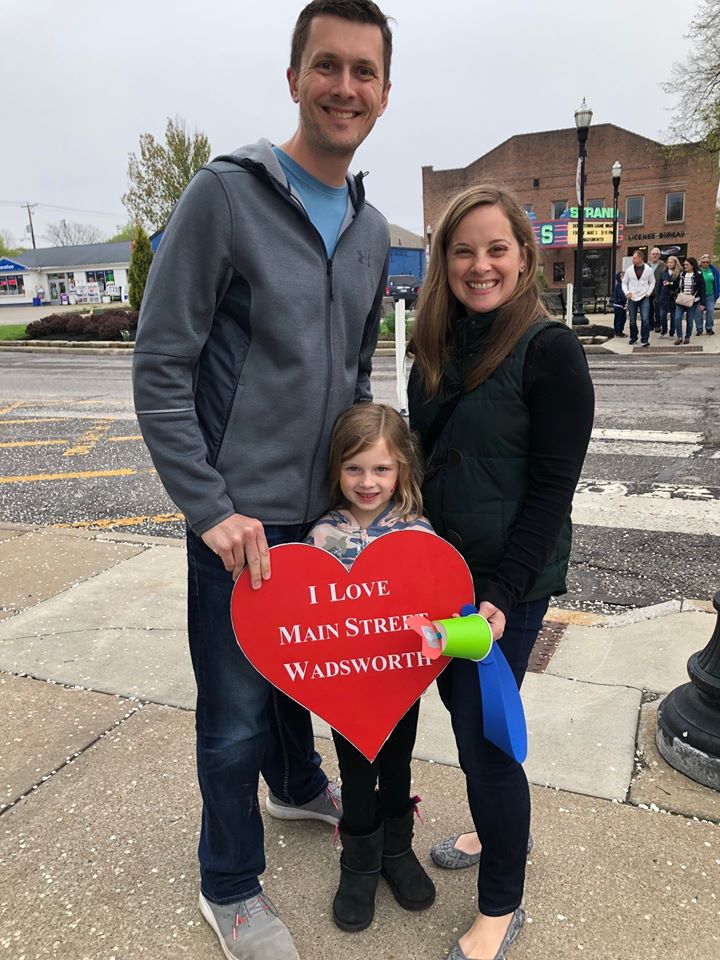 Photo of Emily Little, right